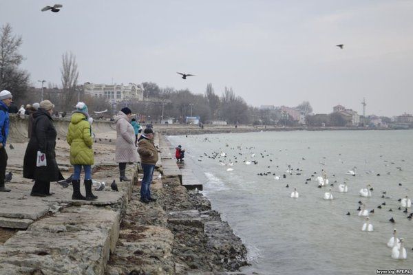 Опублікували нові фото з окупованого Криму. Зима у Євпаторії.