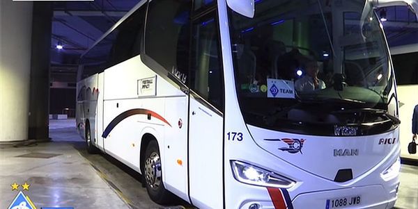  Динамо повернулося до Марбельї, де проведе другий тренувальний збір(відео). У другій половині дня в четвер, 1 лютого, "Динамо" прибуло в Іспанію у вже знайомий з першого тренувального збору табір в Марбельї, 