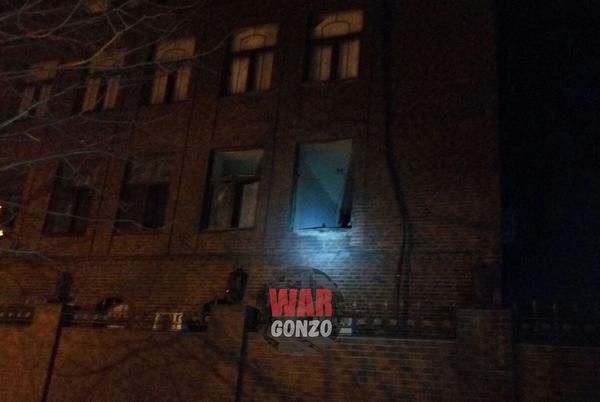 “Міністру оборони ДНР" Кононову "шмальнули" у вікно з гранатомета. З'явилися перші кадри з місця замаху.