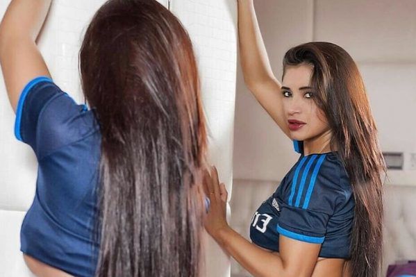 Сексуальні фото оголеної парагвайської моделі  Мірти Соса на підтримку Реала (фото). Відома парагвайська модель Мірта Соса, яка є пристрасною шанувальницею мадридського Реала.