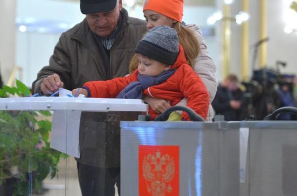 Москва попросила Україну відкрити дільниці до виборів президента. Запит стосується відкриття дільниць в Києві, Львові, Одесі та Харкові.