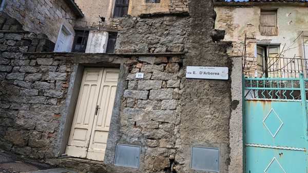 Це італійське місто продає будинок за один євро будь-якому охочому (Фото). Ви коли-небудь мріяли про маленькому затишному будиночку в італійській селі?