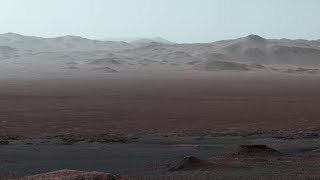 NASA опублікувало нову панораму Марса(відео). Панорама складена з знімків, зроблених з гірського хребта Рубін Віри в кратері Гейла.