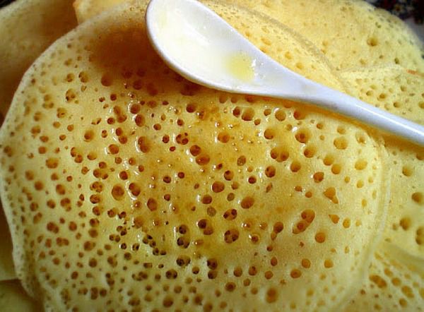 Марокканські пористі млинці з манкою - найкращий сніданок взимку! Ось як його зробити. Такого ви ще не пробували!