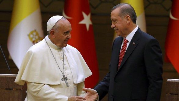 Ердоган і Папа Римський обговорили статус Єрусалима. Папа Римський Франциск 5 лютого провів у Ватикані переговори з президентом Туреччини Реджепом Тайіпом Ердоганом.