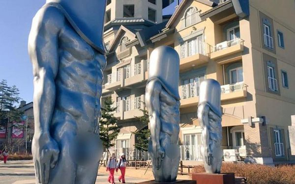 Нескромні статуї у Південній Кореї здивували гостей Олімпіади 2018. Цьогоріч Зимові Олімпійські ігри 2018 приймає місто Пхьончхань у Південній Кореї, яке вже встигло ввести у ступор мандрівників та гостей заходу