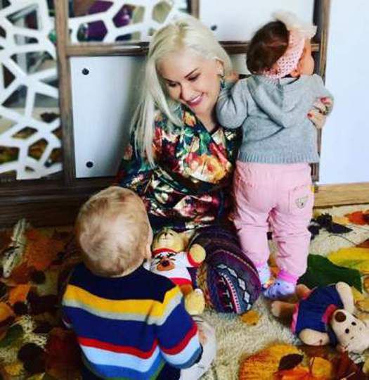 Катя Бужинська поділилася милою фотографією своїх дітей. Співачка опублікувала фото в соціальній мережі.