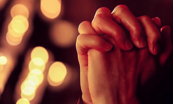 Молитва, яка допоможе вирішити проблеми