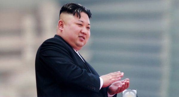 Кім Чен Ин запросив президента Південної Кореї відвідати Пхеньян. Запрошення передала сестра лідера Північної Кореї.