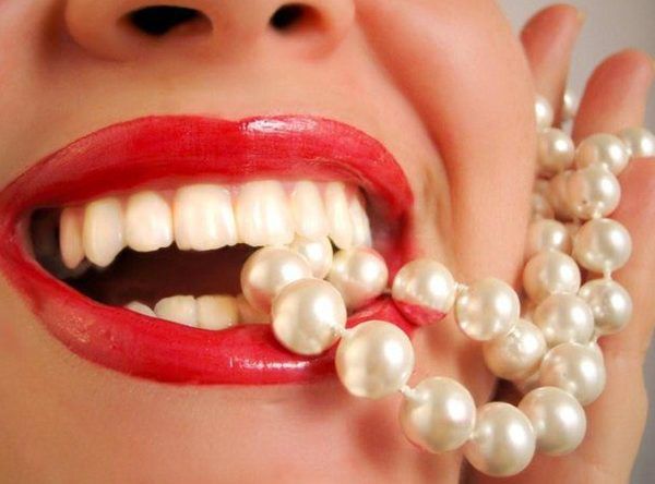 Зуби – дзеркало карми. Як вважають східні містики, зуби людини відображають її карму.