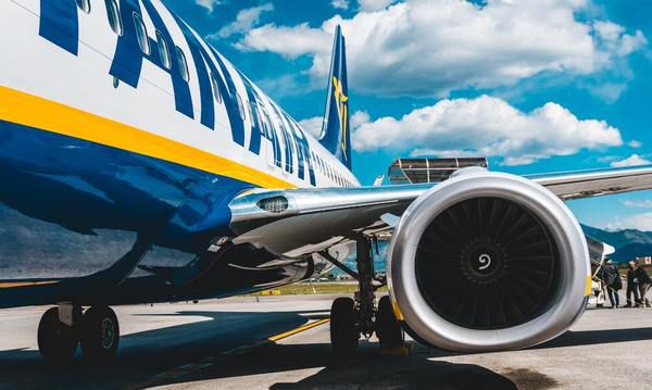 Лоукостер Ryanair почне літати в Україну. Відразу у два українських міста!