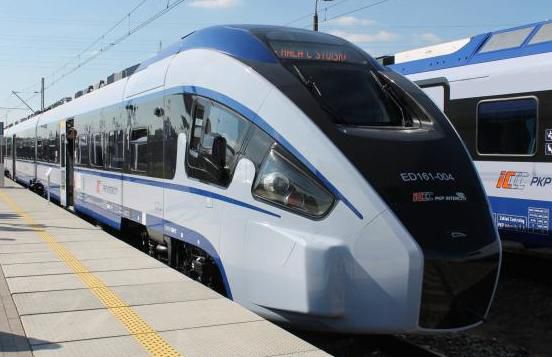 Укрзалізниця планує запустити потяг Київ - Мінськ - Вільнюс - Рига - Таллінн. Вартість квитків буде вдвічі дешевше за авіаперельоти.