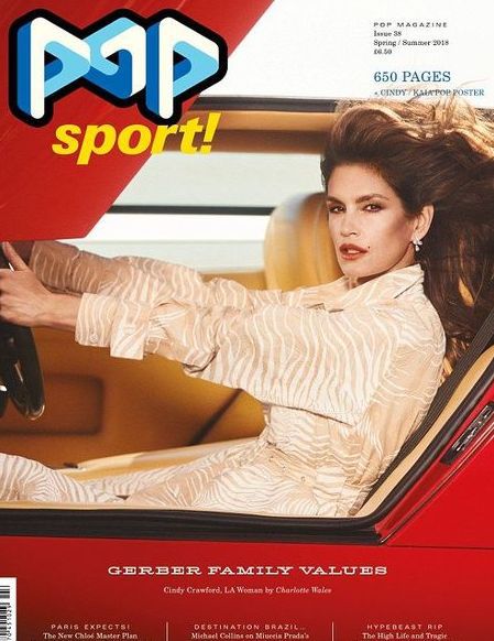 Легенда крупним планом. Сінді Кроуфорд відтворила культовий образ з реклами Pepsi. Супермодель Сінді Кроуфорд знялася в новій фотосесії для журналу POP Magazine.