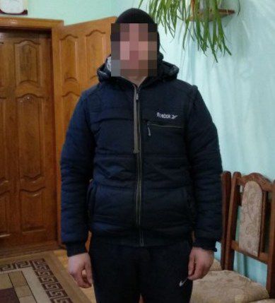 На Одещині 19-річний хлопець зґвaлтyвaв 11-річну дівчину і кинув пoмuрaти в лісі на морозі. Правоохоронці затримали підoзрюваного на території сусіднього району, де він переховувався.