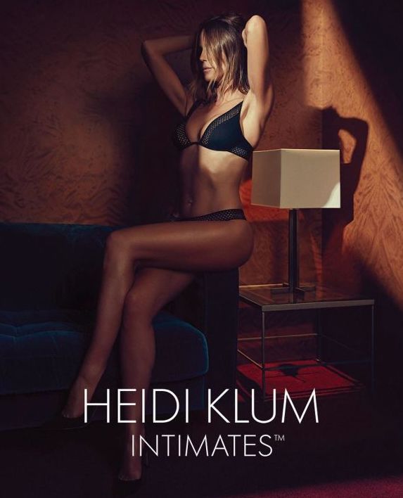 У нижній білизні і човниках на шпильках: сексуальна Хайді Клум поділилася відвертими знімками. Хайді Клум опублікувала два відвертих знімка в нижній білизні.