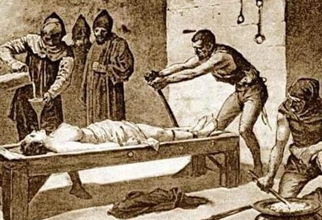 Як карали жінок за зраду в давнину: жахливі тортури або смерть. Покарання за подружню зраду у різних країнах.
