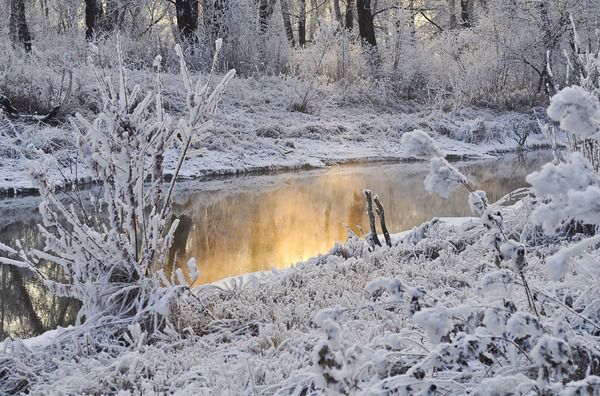 На зміну морозам в Україну прийдуть сильні снігопади