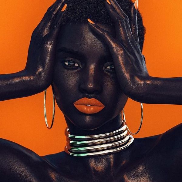 Шуду Грем — віртуальна модель, яка підкорила Instagram своєю чарівною зовнішністю. Фотографа, який зробив фото, звинуватили в расизмі.