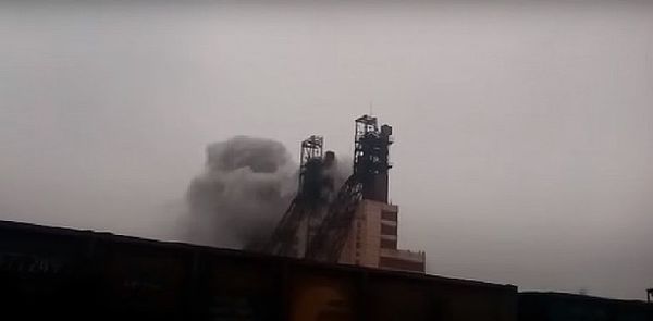 У Запорізькій області загорілася шахта. В результаті пожежі постраждало 6 гірників, у одного з них стан тяжкий, за попередньою інформацією, загиблих немає.