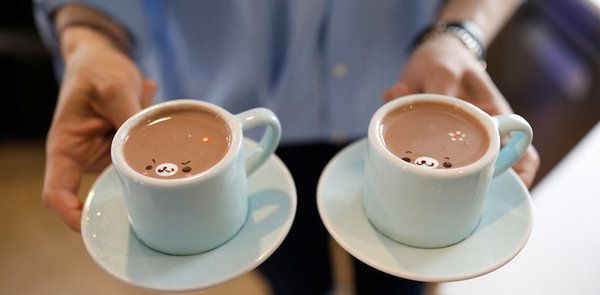 Фахівці пояснили, як кава впливає на зір. Висновки вчених невтішні для любителів популярного напою.
