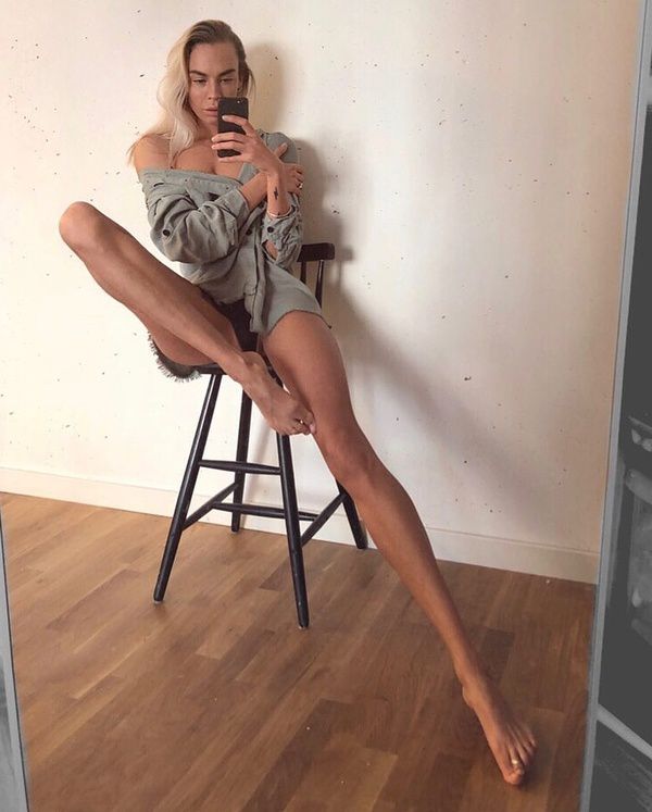 Ми завжди говорили, що ноги — обличчя жінки!. Шведська модель Ія Остергрен Ноги — 108 см при зрості 178 см ...видовище, треба сказати, захоплююче!