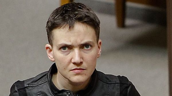 Савченко заявила, що бачила як Парубій заводив снайперів в готель "Україна" під час Майдану. На брифінгу Надія Савченко розповіла про зброю на Майдані.