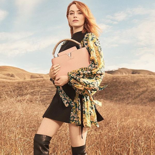 Louis Vuitton зняв актрису Емму Стоун в пустелі. Французький модний дім Louis Vuitton представив перші кадри з рекламної фотосесії з новим обличчям бренду - актрисою Еммою Стоун.