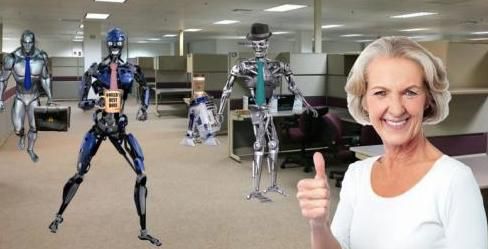 Влітку 2018-го робот вперше офіційно влаштується на роботу. Лише одна думка, що робот може замінити людину, лякає людей. 