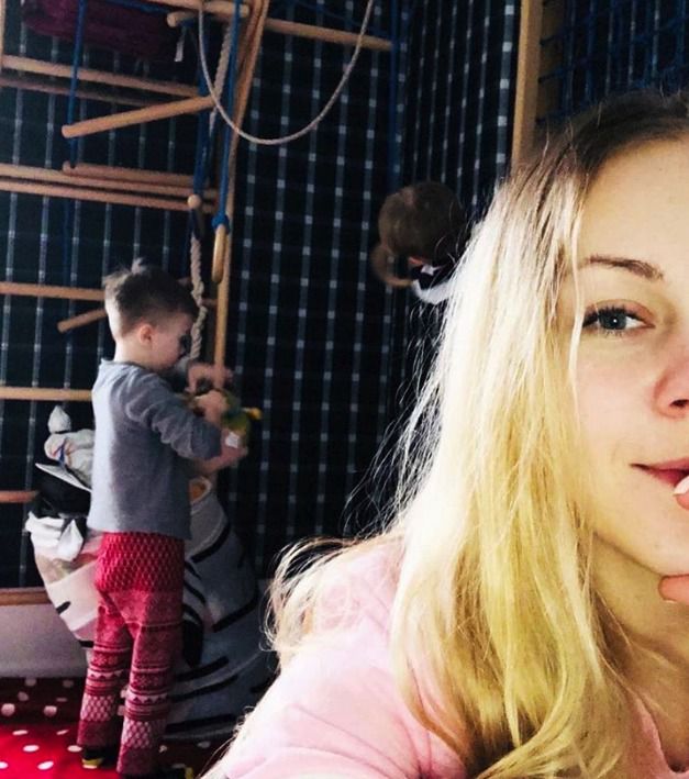 Українська співачка показала фото з своїми дітьми. Alyosha виховує дітей з вокалістом гурту Антитіла