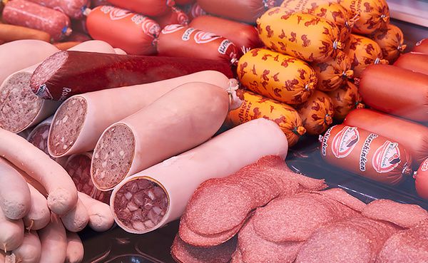 Харчові звички, які нас вбивають - "Смертельна сімка". Виявляється, майже половина всіх смертей від інфаркту, інсульту і діабету безпосередньо пов'язана з тим, що ми їмо.