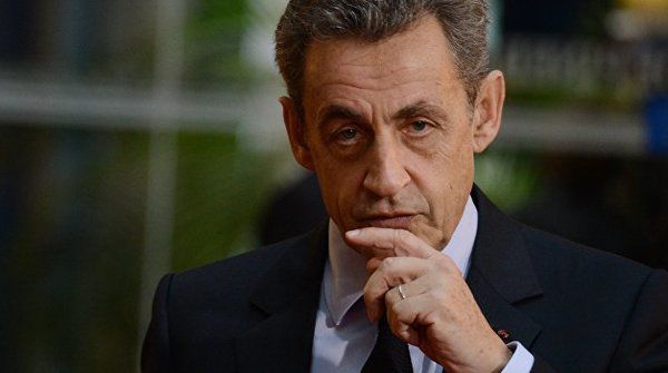 Саркозі пред'явлено звинувачення у справі про отримання грошей від Каддафі. Екс-президенту Франції Ніколя Саркозі висунули звинувачення у справі про отримання коштів на фінансування своєї передвиборної кампанії від лівійського диктатора Муаммара Каддафі.
