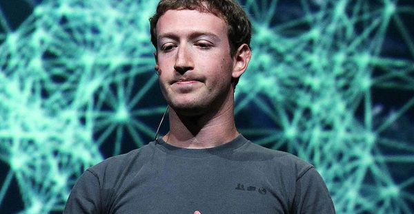 Марк Цукерберг визнав помилки Facebook в справі Cambridge Analytica. Засновник Facebook визнав, що його компанія робила помилки, через що дані користувачів змогли потрапити в треті руки.