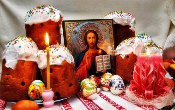 Великдень 2018: коли будуть відзначати католики і православні. Відпочивати українці будуть три дні поспіль: 7, 8 і 9 квітня.