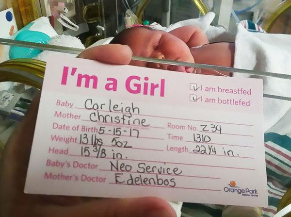 Коли вона приїхала в лікарню, щоб народити, то лікарі були вражені розмірами її живота... Це щось!.