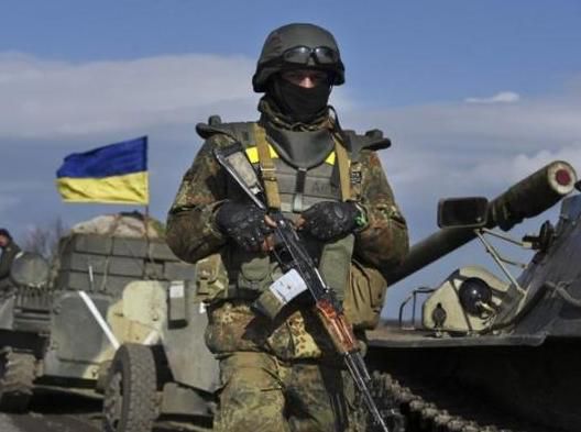 У СБУ заявили про продовження АТО на Донбасі. У Службі безпеки України повідомляють про продовження антитерористичної операції, поки не відновляться державні кордони України.