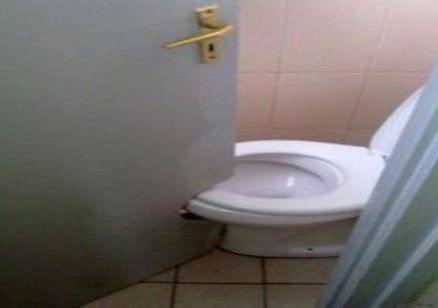 23 божевільних громадських туалети, які доводять, що наш світ явно не в порядку. І як на таке реагувати?!.