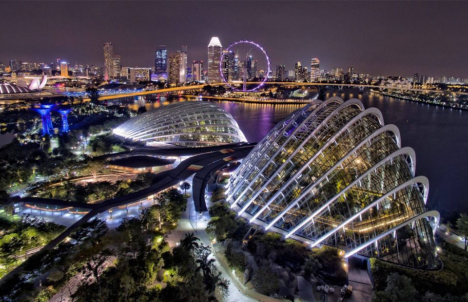 Названо найдорожчі і найдешевші міста для життя. Рейтинг очолив Сінгапур.