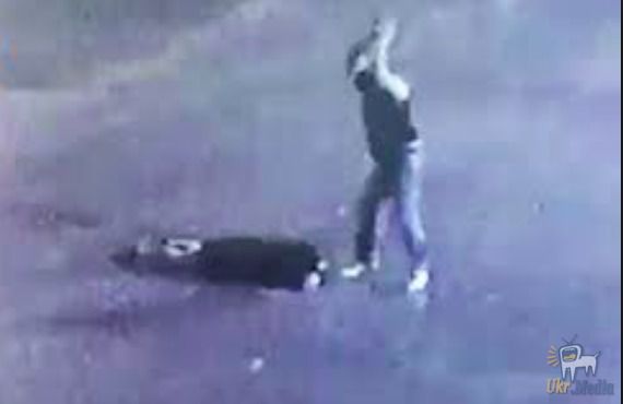 Ревнивий дагестанець забив камінням дівчину на очах у очевидців. Співробітники поліції затримали чоловіка, який забив дівчину каменем в Дагестані.
