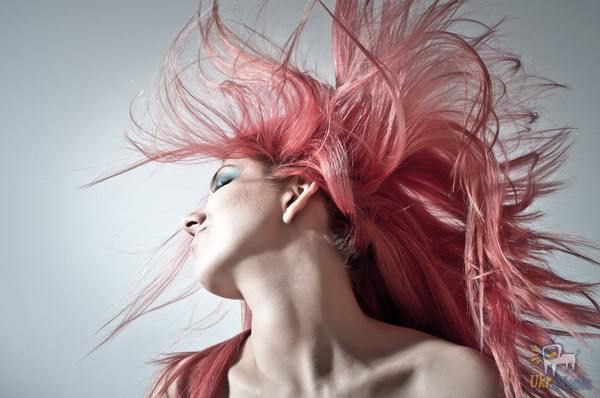 Що робити, щоб зберегти волосся свіжими і об'ємними. Існує 5 правил підтримувати волосся в красивому і доглянутому стані.