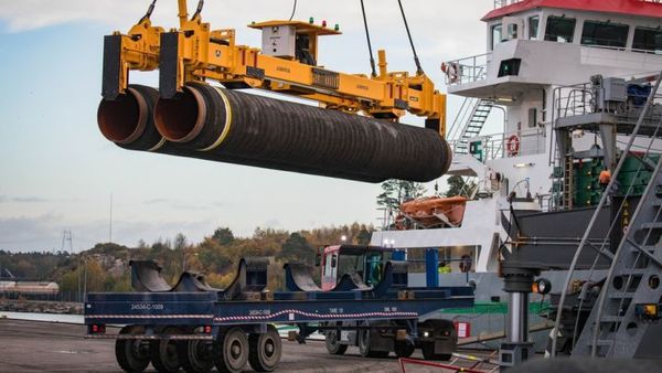 Ще одна країна дала згоду на будівництво "Північного потоку-2". Фінський уряд дозволив будівництво газопроводу "Північний потік-2" у своїй винятковій економічній зоні.