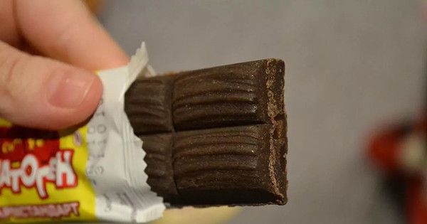 Правда і міфи про солодке "вампірське" зілля - Гематоген. Не просто смачна солодкість, а ще й щось, овіяне романтикою з відтінком жаху: його роблять з крові.