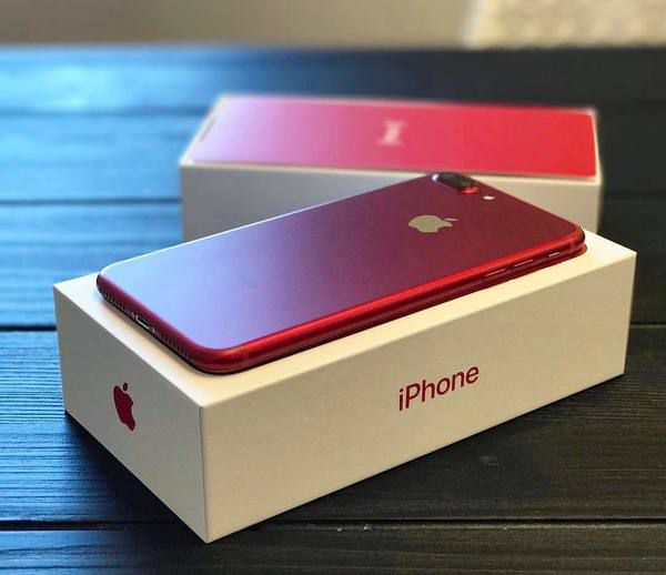 Сьогодні Apple представить червоні iPhone 8 і 8 Plus. За даними видання Macrumors, сьогодні, 9 квітня, компанія Apple представить iPhone 8 і 8 Plus в корпусі яскраво-червоного кольору. Смартфони поповнять список пристроїв обмеженої серії (PRODUCT) RED Special Edition.