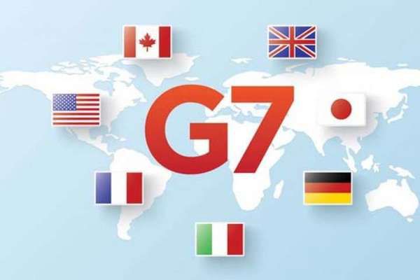 Україна вперше запросили на зустріч міністрів закордонних справ G7. Міністра закордонних справ України вперше запросили на зустріч глав МЗС країн Великої сімки, яка розпочнеться 22 квітня у Торонто.