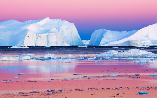 Під арктичними льодами Канади знайшли суперсолоне озеро. .Вчені постійно займаються вивченням Арктики.