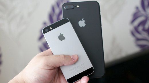 Експерти: Вартість iPhone SE восени знизиться до рекордної позначки. Фахівці й аналітики з UBS прогнозують зниження вартості деякої продукції популярної американської компанії Apple восени поточного року в зв'язку з виходом нових гаджетів.