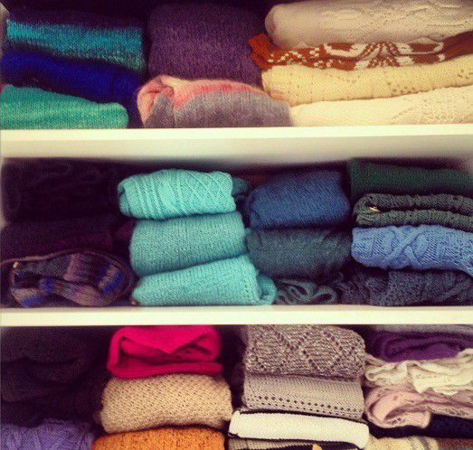 9 способів зберігати зимовий одяг. Дізнайтеся, чого не варто робити!