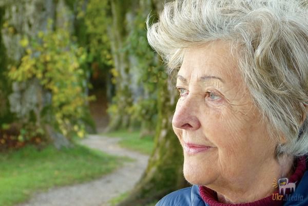 6 способів зберегти свій мозок здоровим у зрілому віці. Поради по зменшенню ризику старечого слабоумства. Хоча хвороба як і раніше невиліковна, і її причини точно не вивчені, спостережні дослідження дозволяють припустити, як можна захистити себе від цієї недуги.