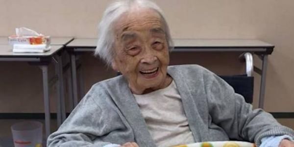 Померла найстаріша жінка світу. Найстаріша жінка на Землі — японка Набі Тадзима померла у віці 117 років.