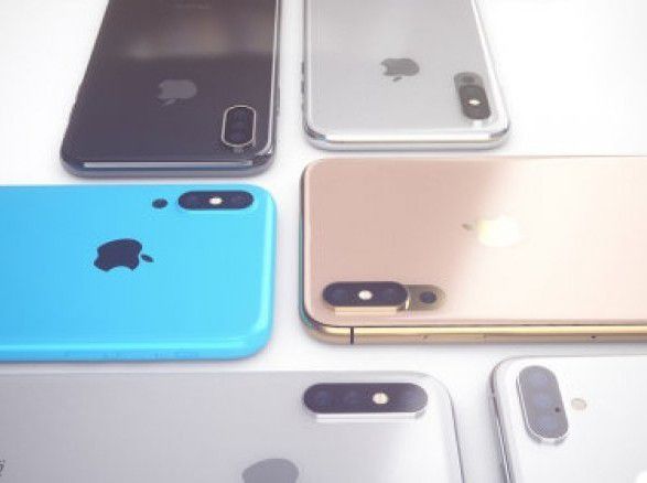 В мережі опубліковано концепт iPhone з трьома камерами (фото). Дизайнери американської корпорації продемонстрували макет майбутнього смартфона Apple, який буде оснащений трьома камерами.