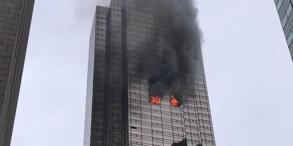У Баку горить будівля Trump Tower. У Баку сталася пожежа в одному з найвищих будівель Азербайджану, вежа Trump Tower.